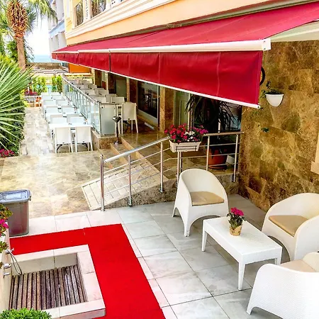 Otel Palm Beach 3*